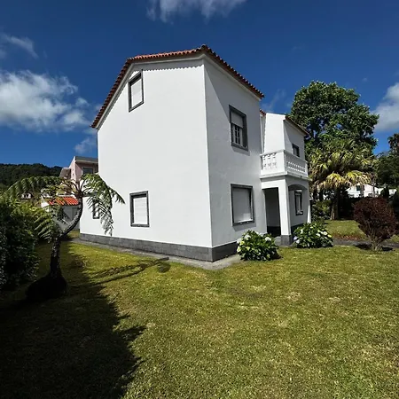 Casa Da Avo Lourdes * Furnas (Azores)